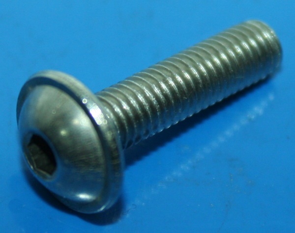 Linsenschraube Verkleidung F650 M5x20 Innensechskant