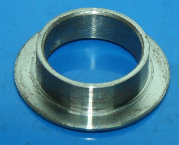 Buchse D&auml;mpfer /5 unten abgesetzt