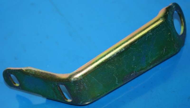 Halter K1100LT li.oben am Rahmen