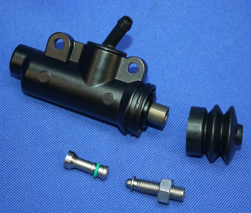 Bremszylinder K100 hinten 12mm 89- K1100 7/93- Abgang schräg
