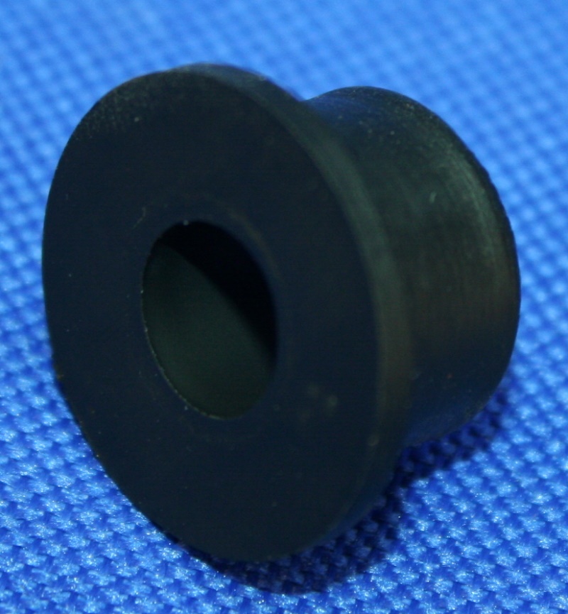 Gummilager Kühler F650 93/97/ST unten