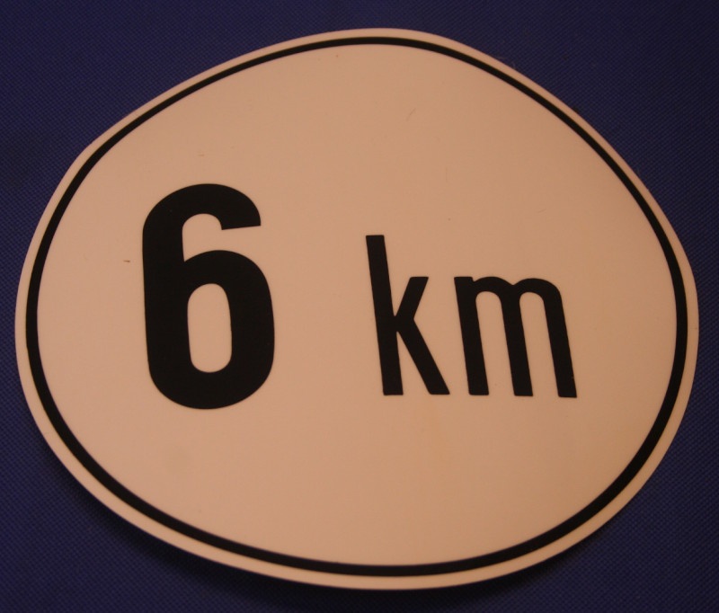 Aufkleber 6 km ca. 19 cm rund wei&szlig;