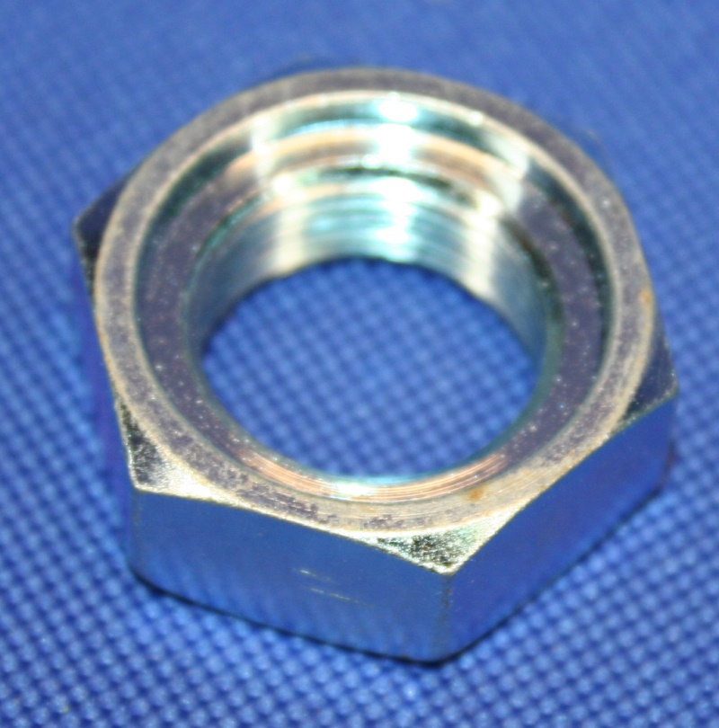 Mutter Ritzel am Getriebe F650 97ST GS M20x1,5