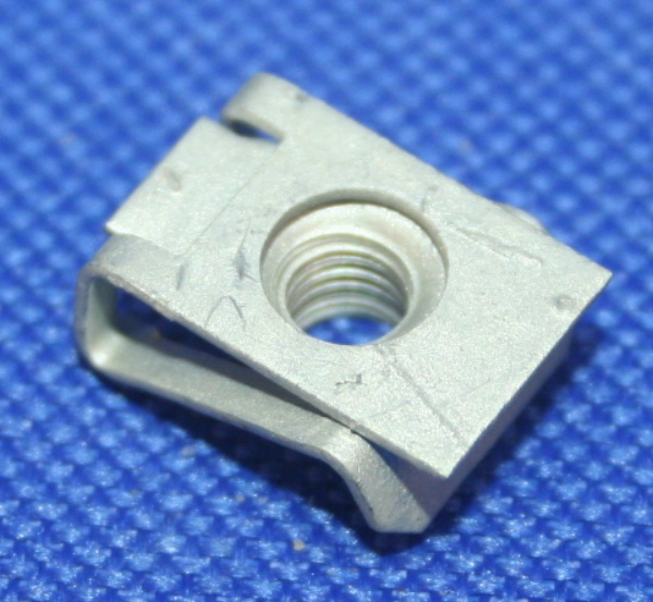 Mutternhalter M5 F650GS R1200 S1000