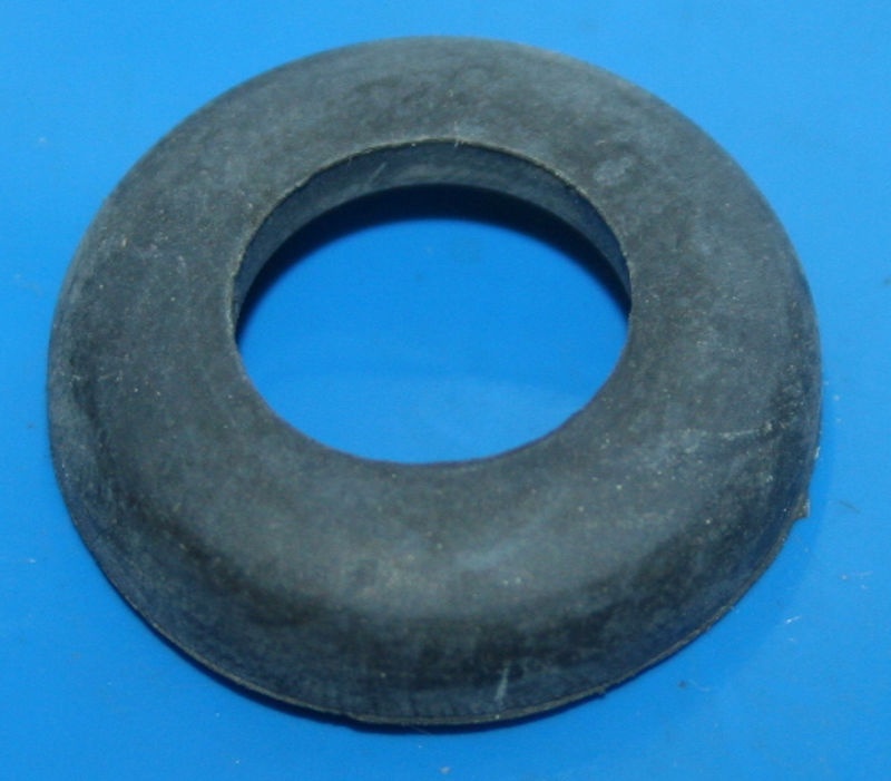 Unterlage Windschildbolzen K75/100 aussen