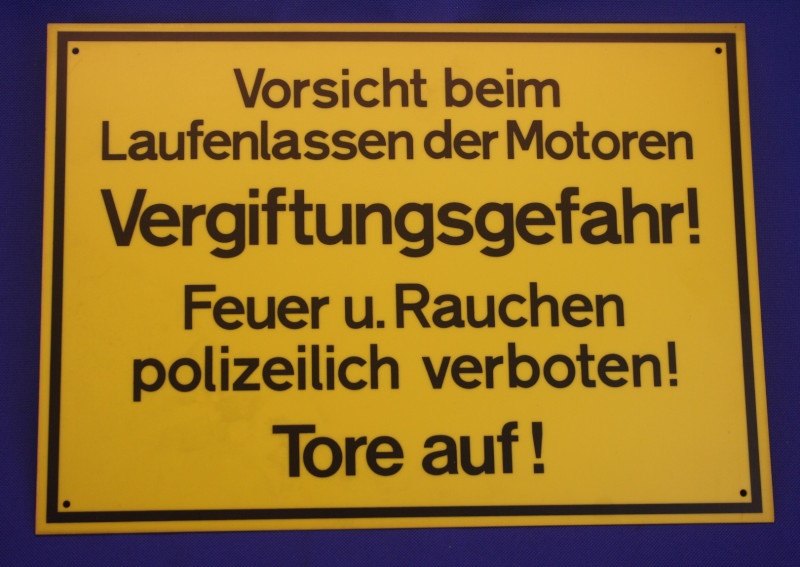 Hinweischild Vorsicht beim Laufenlassen der Motoren 35x25cm