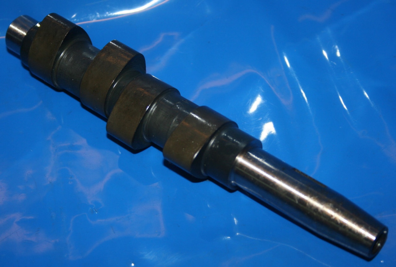 Nockenwelle R51/3-R67 R50 R60 300&deg; 1. Ausf&uuml;hrung nicht /2!!