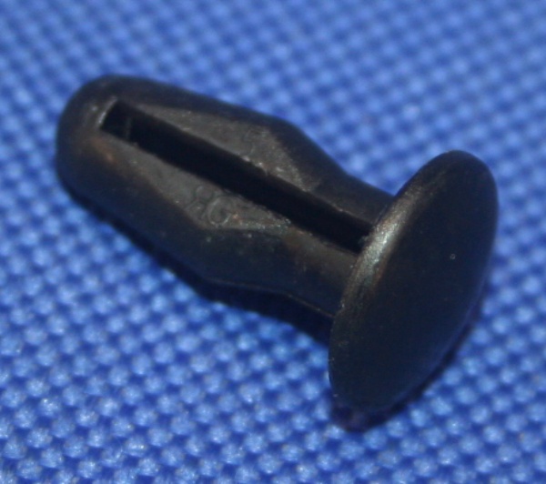 Niete Batteriehalter F650CS 02 04 Kunststoff +R1100R RR HP4