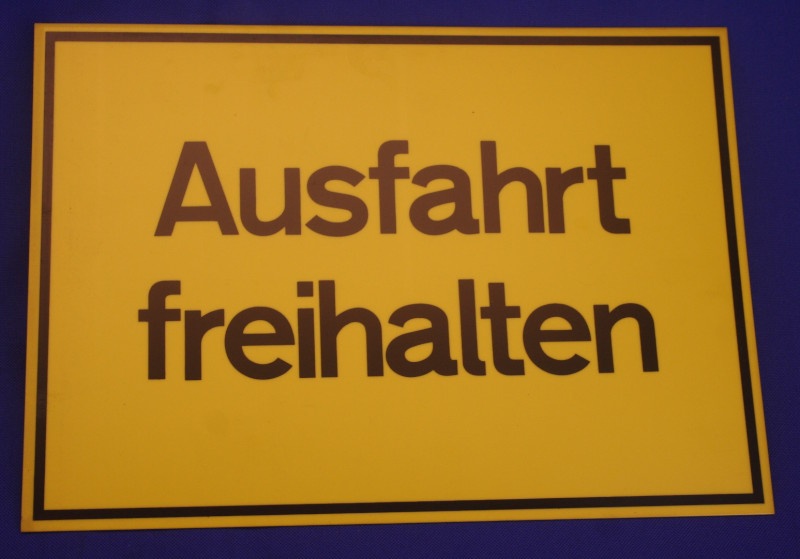 Hinweischild Ausfahrt freihalten gelb ca. 35x25 cm