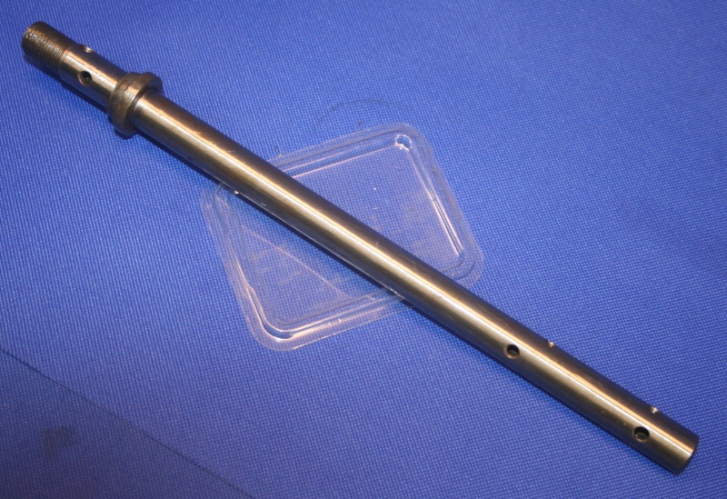 Gabeld&auml;mpfer /6 (8L&ouml;cher) nur Rohr !