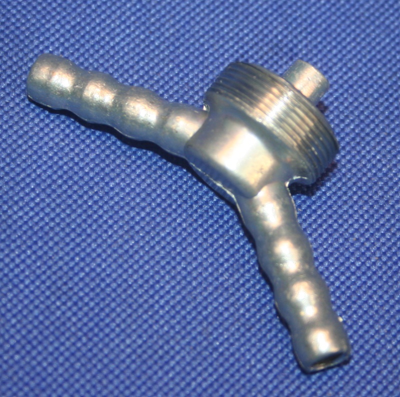 Schlauchanschluß Benzinhahn R50 - R69S Metall für Everbest