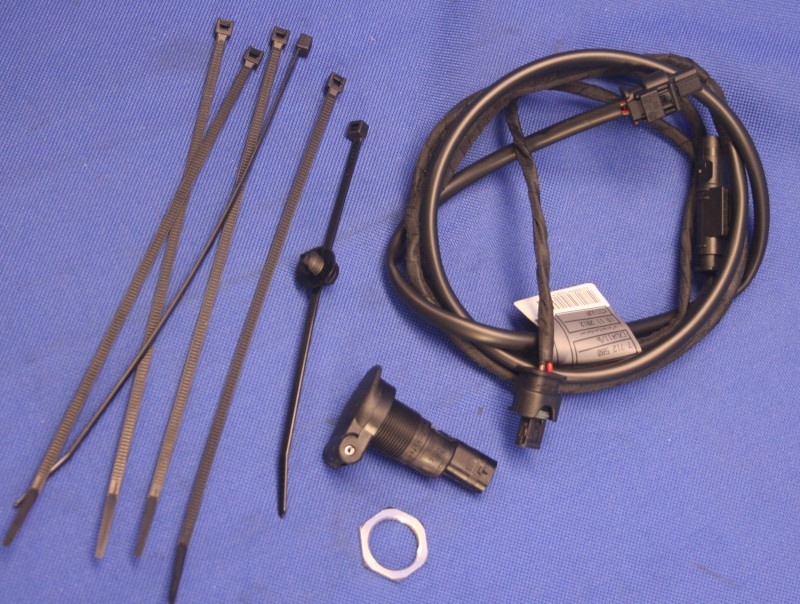 Nachr&uuml;stsatz Bordsteckdose R1200GS K50 K51 +Adv.