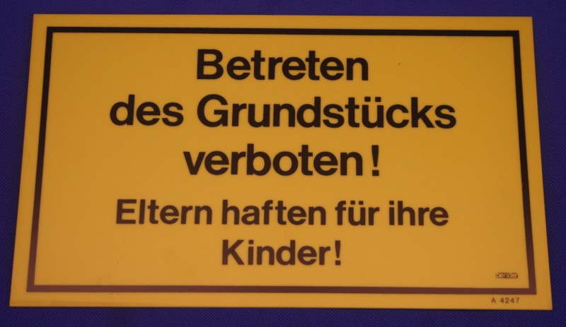 Hinweisschild Betreten d.Grundst&uuml;cks verboten ca.25x15cm ge