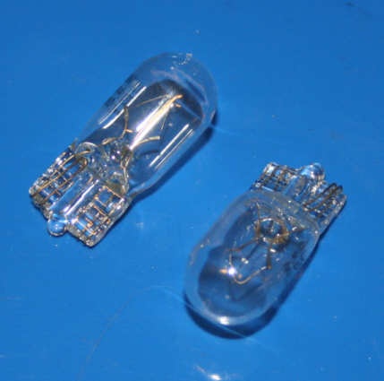 Lampe 12V / 5W (Glassockel)