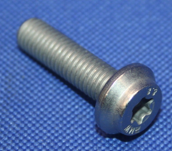 Innentorxschraube M8x30 8.8z.B.Schalld&auml;mp RnieT u.va.
