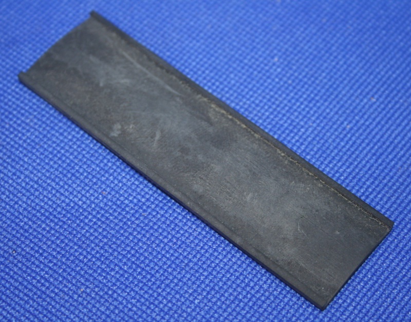 Unterlage Schelle Motorspoiler R80GS R100GS