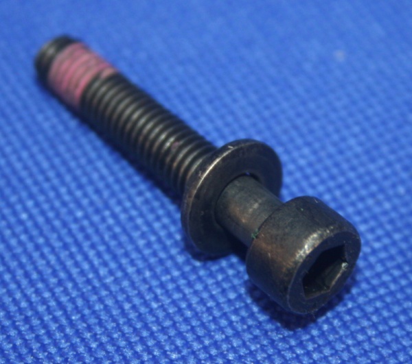 Innensechskantschraube M6x35 schw. z.B.Kofferhalter R4 R/GS