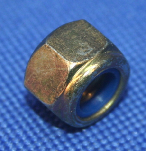 Mutter M8 selbstsichernd K1200LT 04 hydr. Hauptst&auml;nder