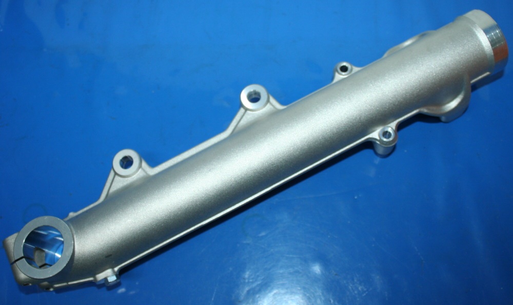 Tauchrohr R65/80/100 85- links silber