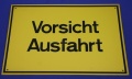 Hinweisschild Vorsicht Ausfahrt ca. 35x25cm gelb gelocht